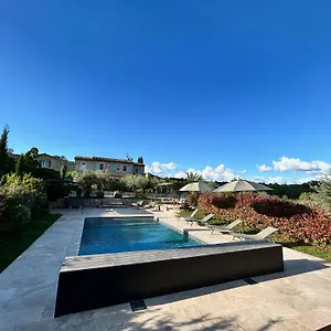 Les Cachots Roussillon en Isere
